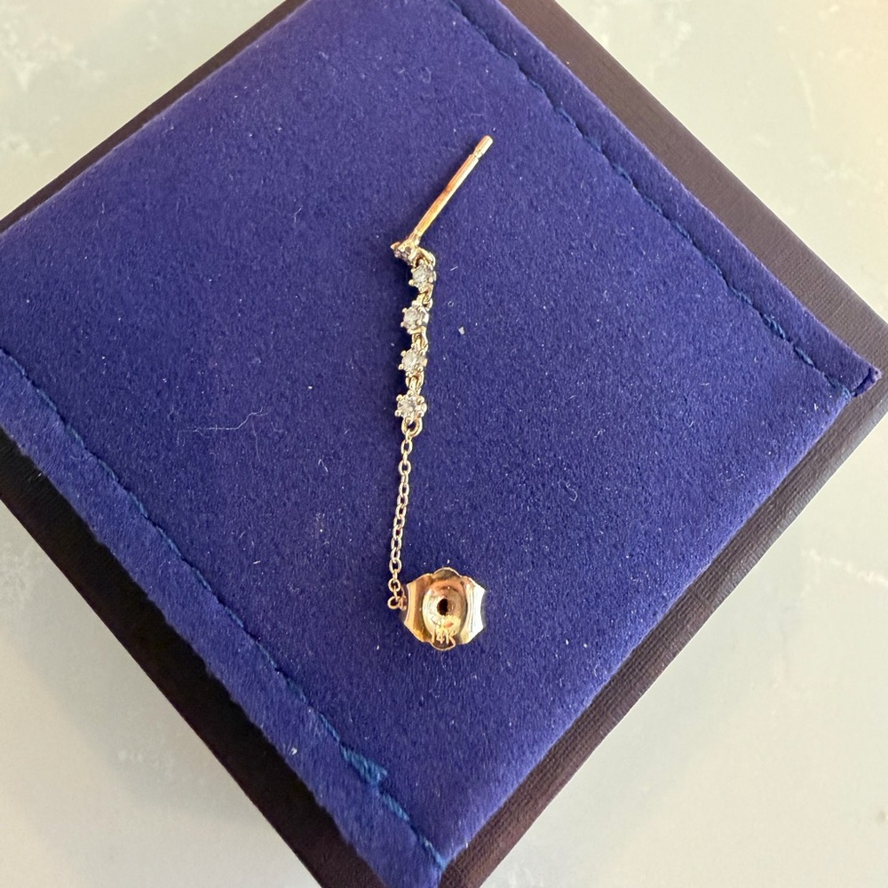 Catbird Gold Comet Diamond Earring (Single) - Picture 4 of 6